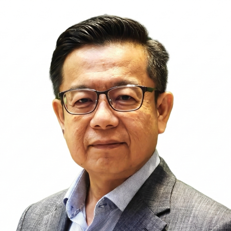 Mr Laurence Liew
