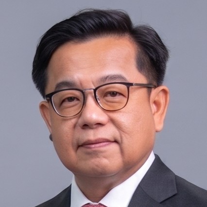 Mr Laurence Liew